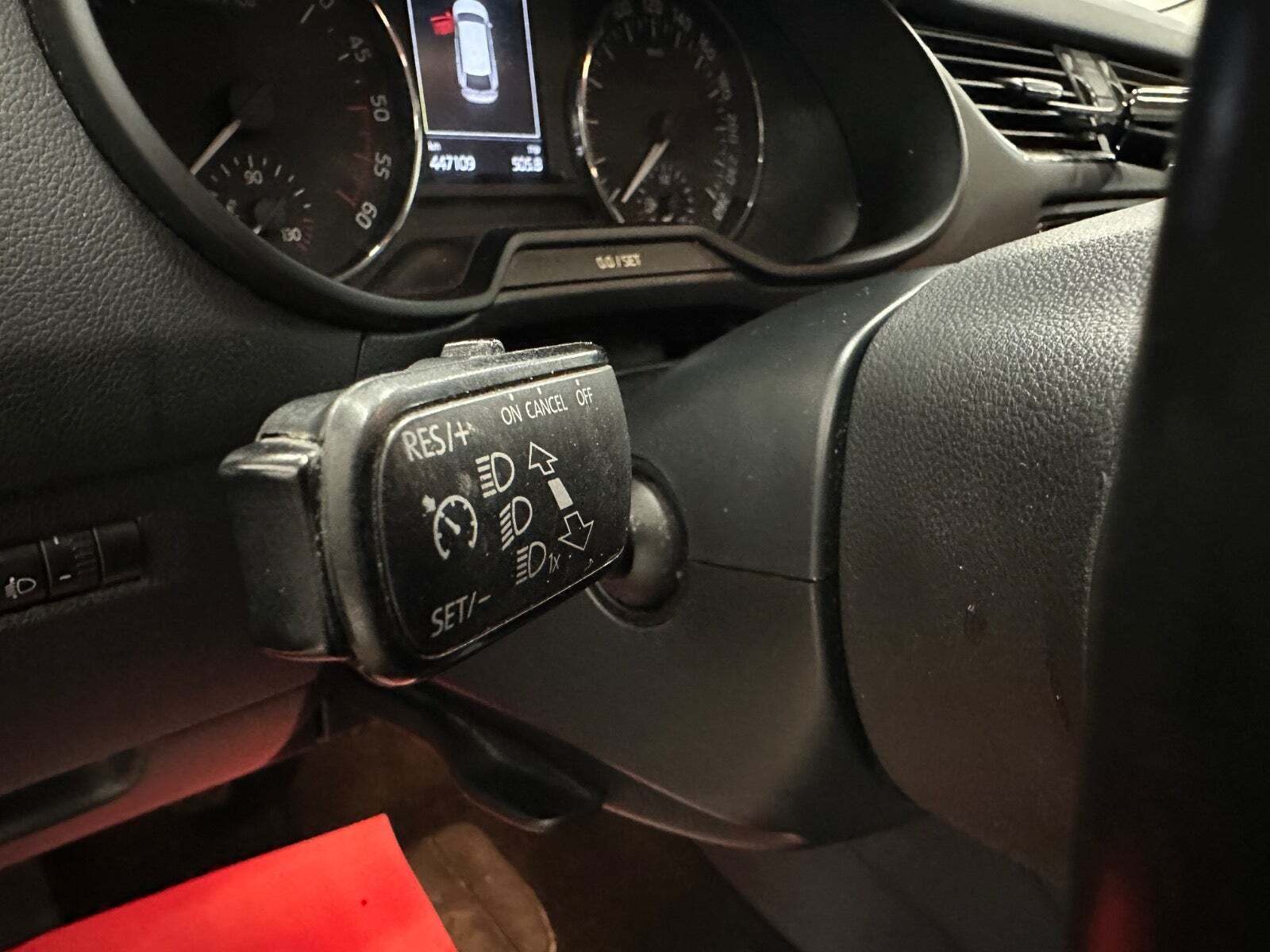 Sort Skoda Octavia fra 2015