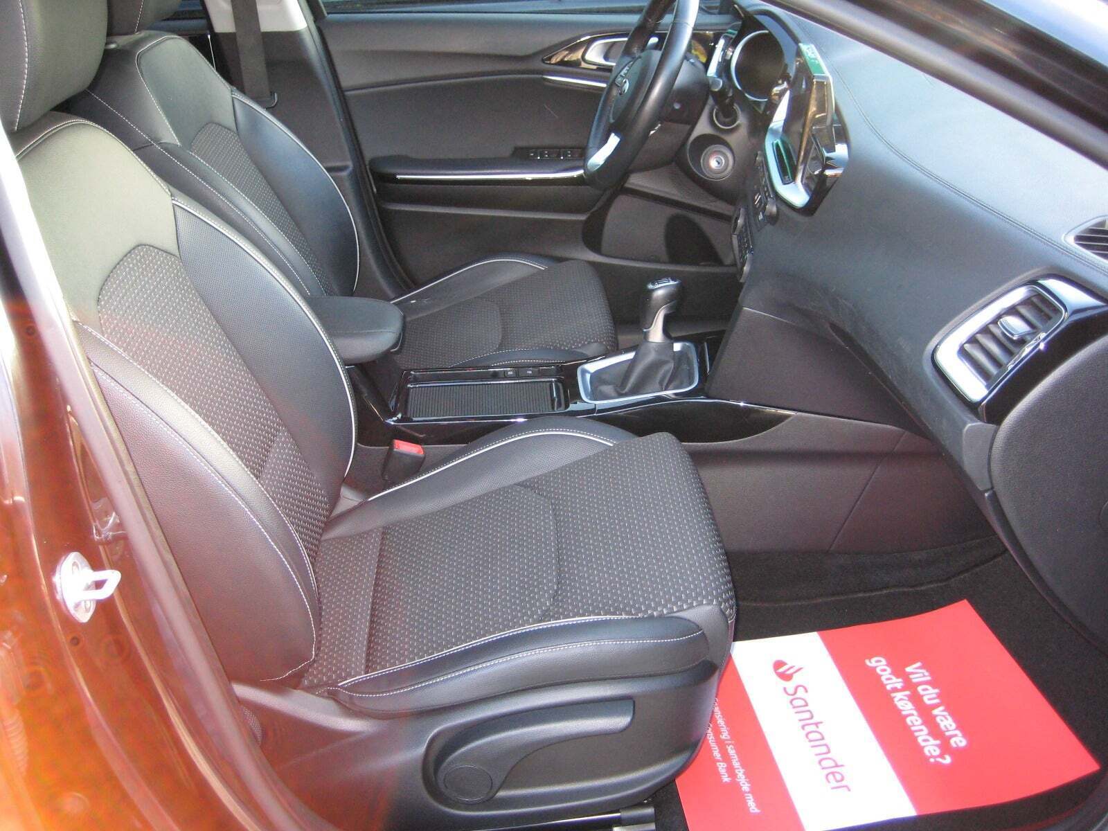 Sort Kia Ceed fra 2019