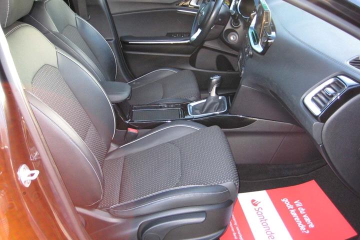 Sort Kia Ceed fra 2019