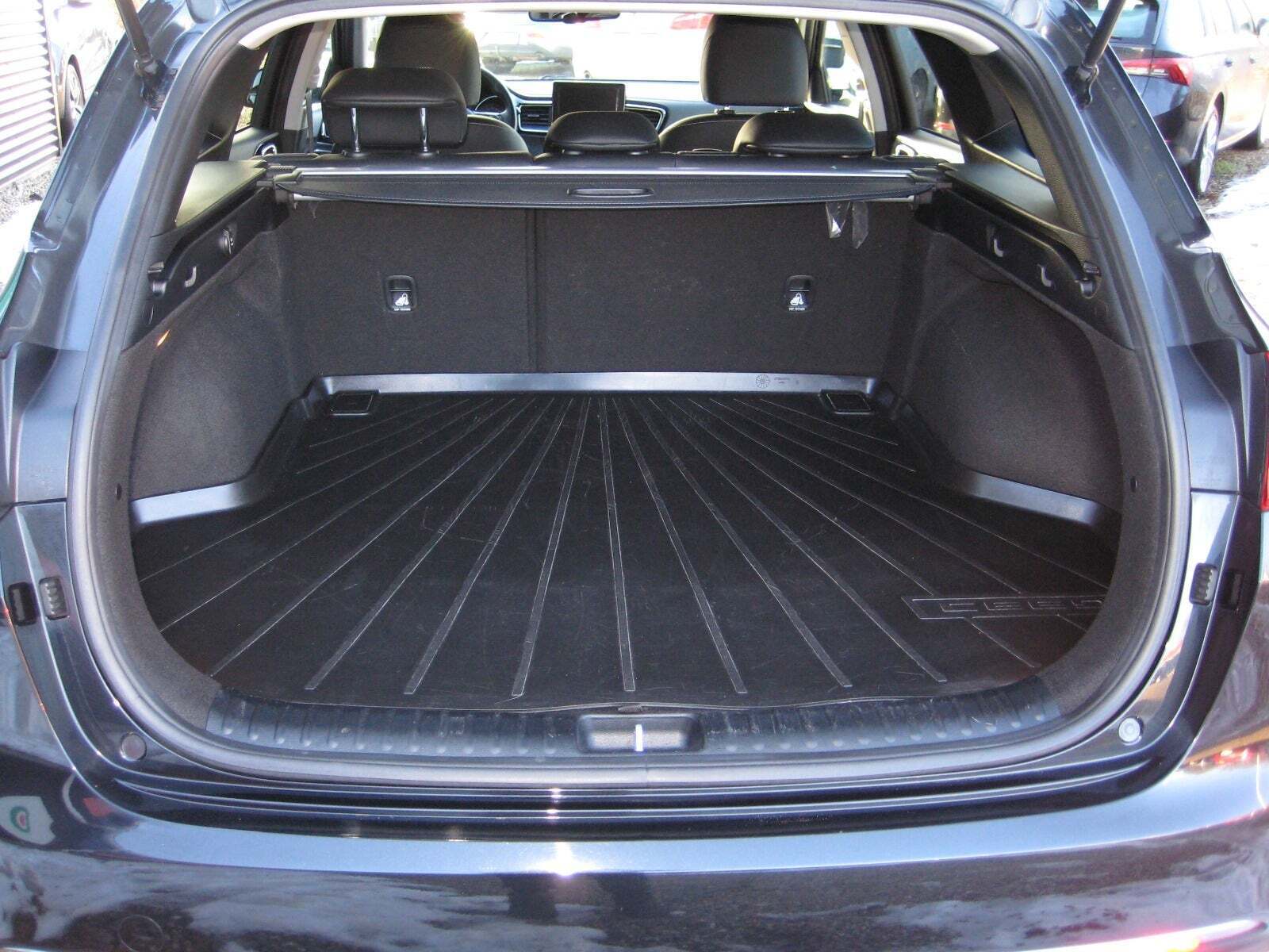 Sort Kia Ceed fra 2019