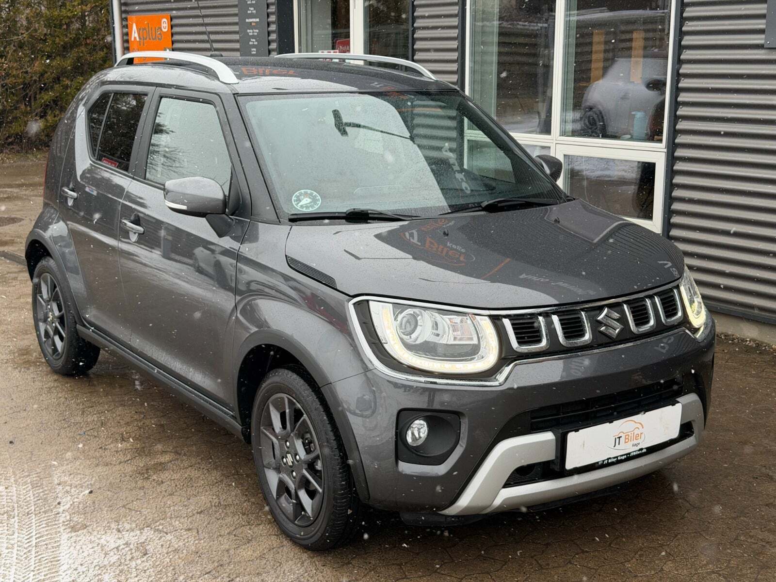 Grå Suzuki Ignis fra 2020