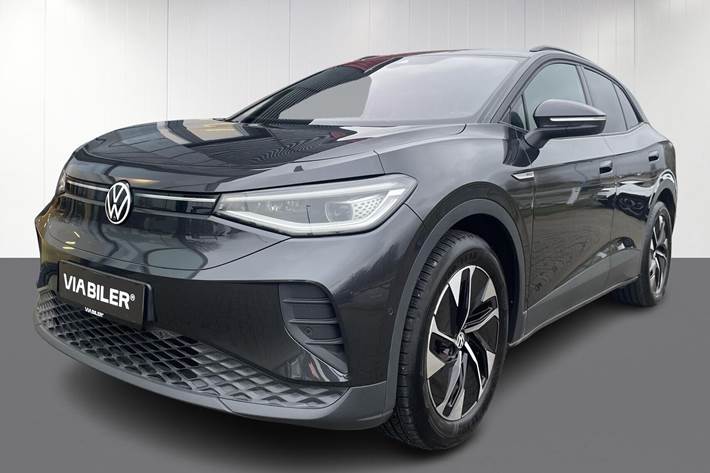 Grå VW ID.4 fra 2022 set udefra