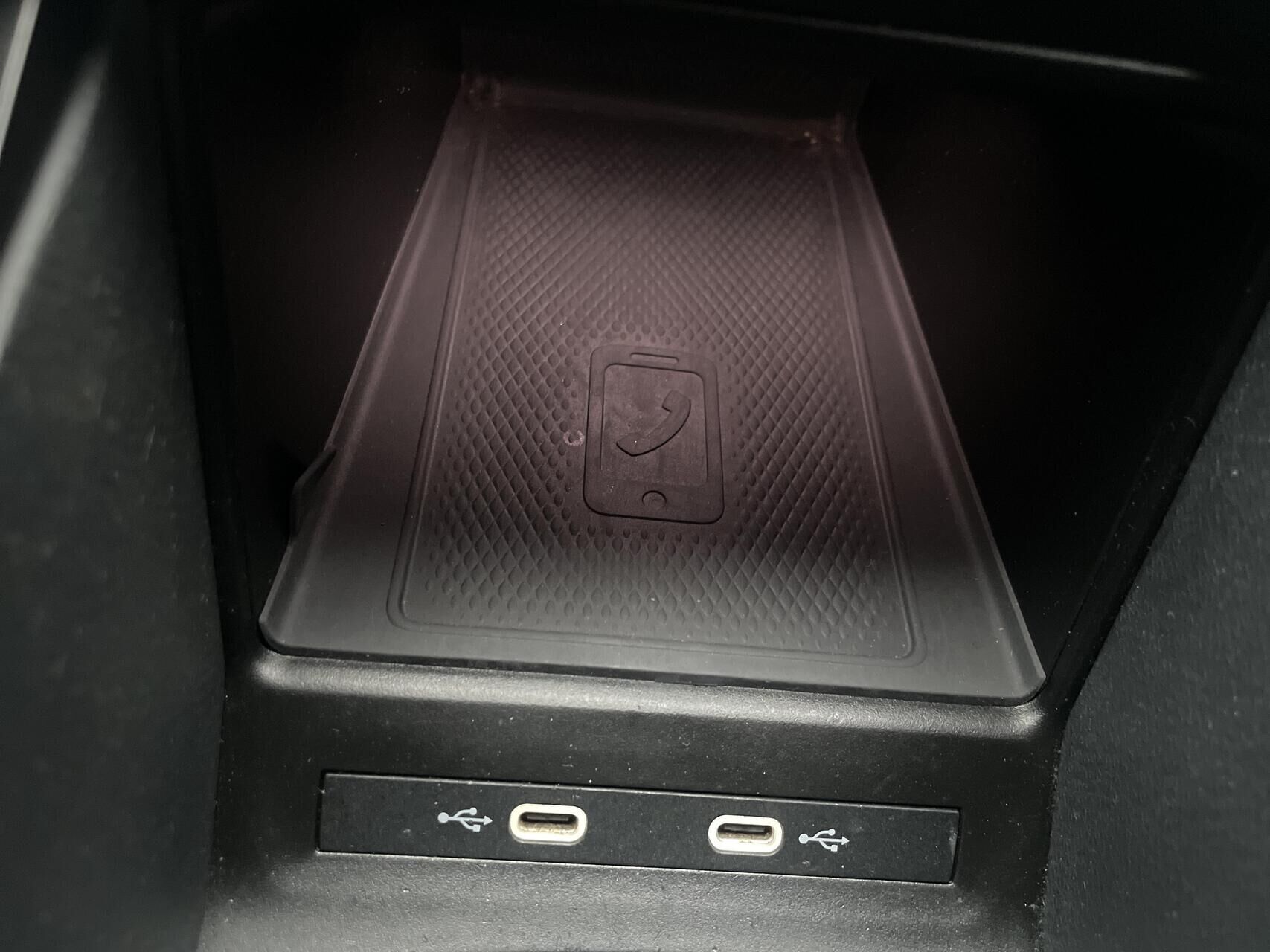 Grå VW ID.4 fra 2022