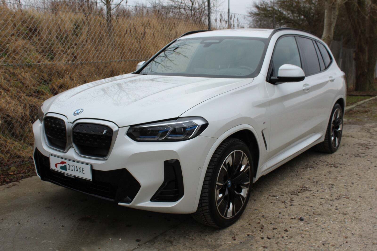 BMW iX3 Charged Plus M-Sport