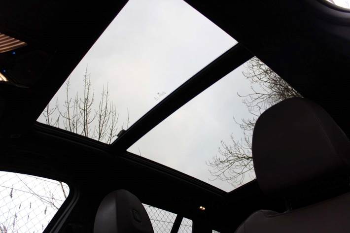 Hvid BMW iX3 fra 2022