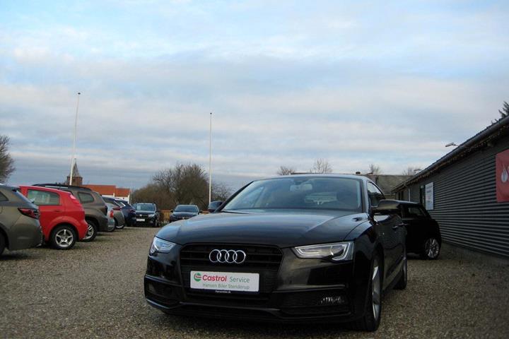 Sort Audi A5 fra 2015