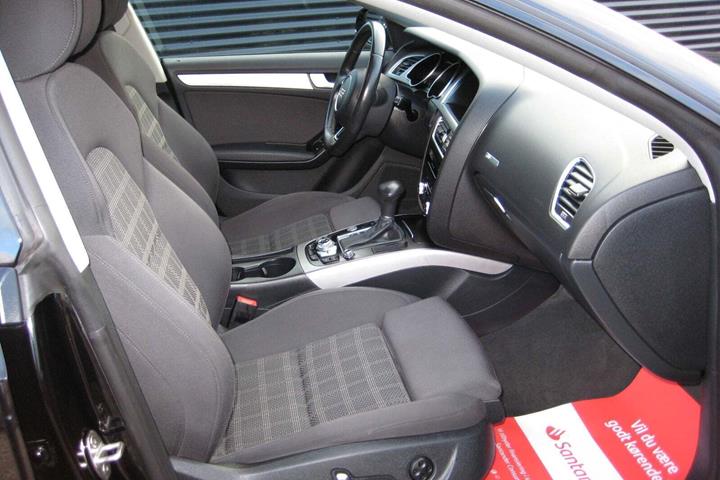 Sort Audi A5 fra 2015