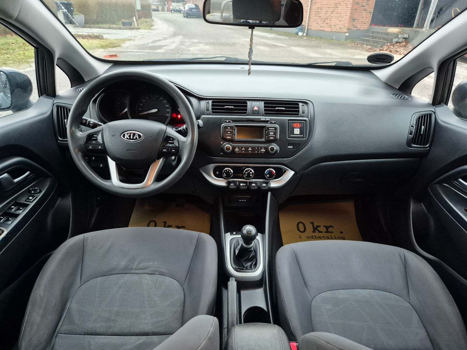 Grøn Kia Rio fra 2012