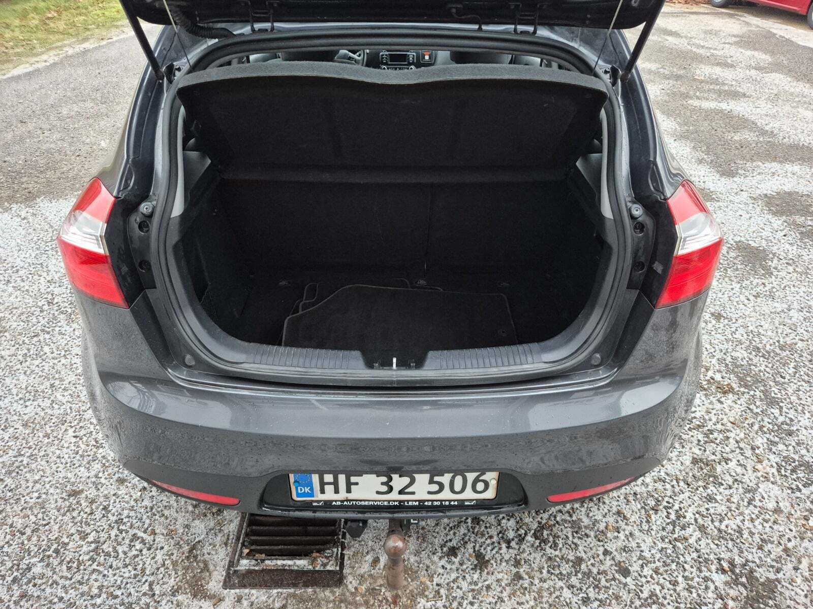 Grøn Kia Rio fra 2012