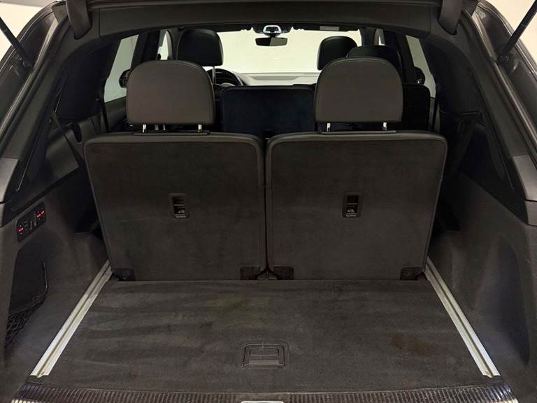 Audi Q7 3,0 TDi 272 S-line quattro Tiptr. 7prs