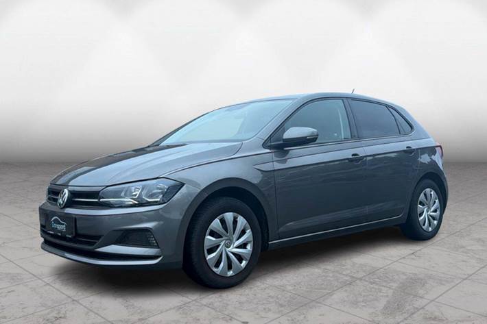 Grå VW Polo fra 2020 set udefra