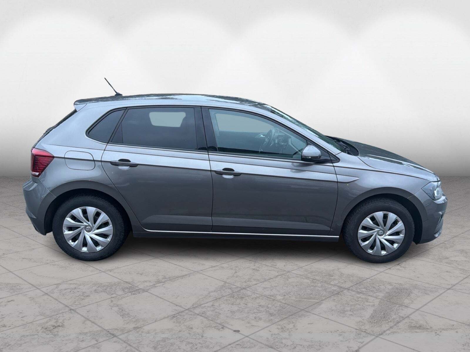 Grå VW Polo fra 2020