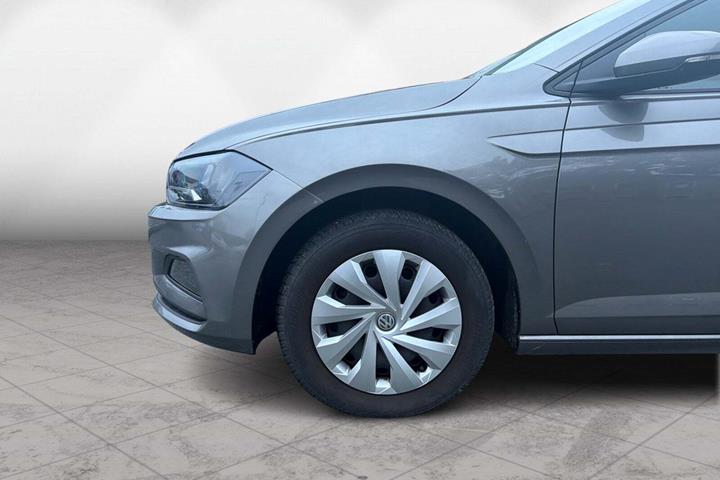 Grå VW Polo fra 2020