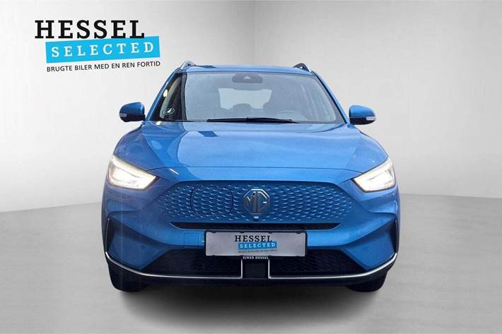 Blå MG ZS fra 2022