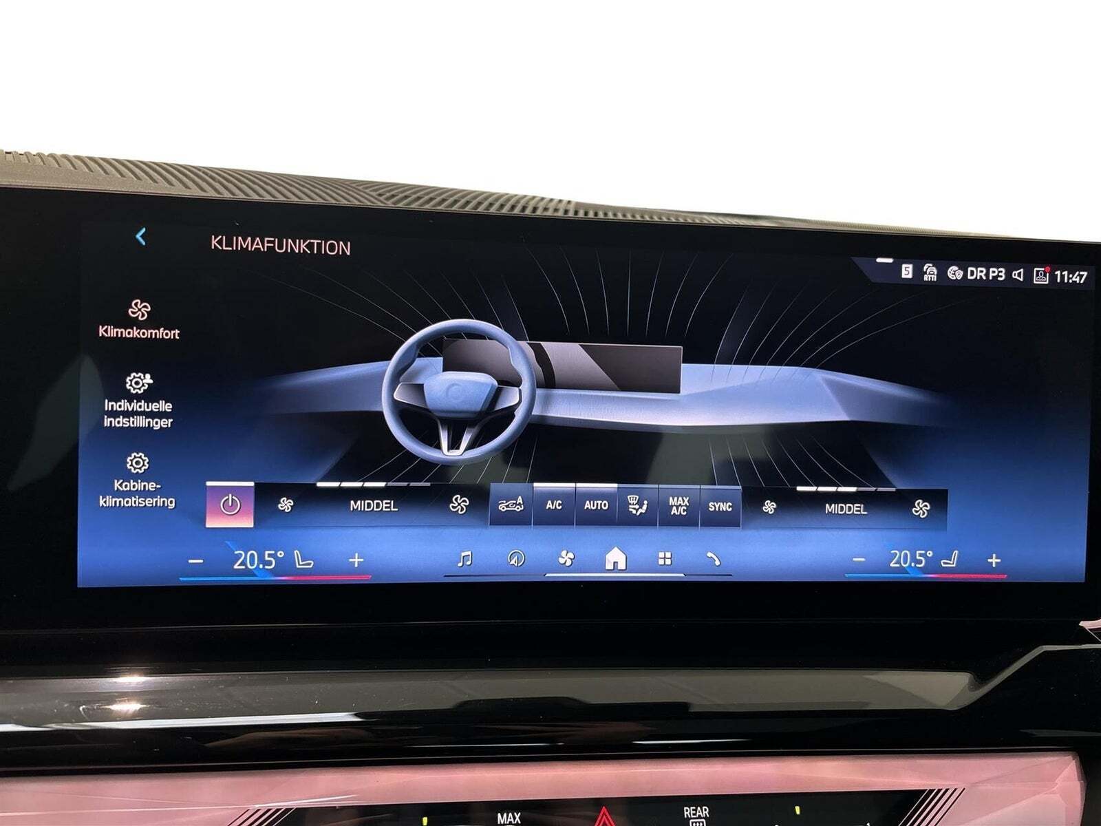 Blå BMW i5 fra 2024