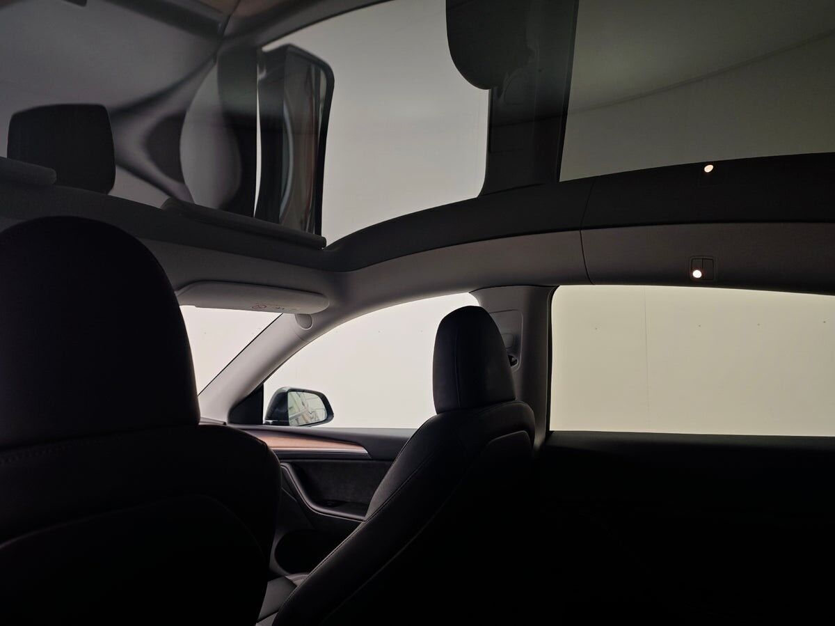 Tesla Model Y EL Performance AWD 534HK 5d Aut.