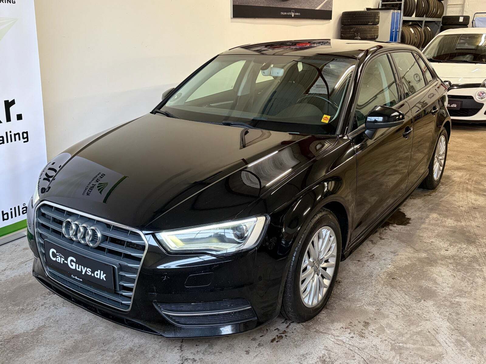 Audi A3 1,6 TDi 110 Ultra Attraction Sportback