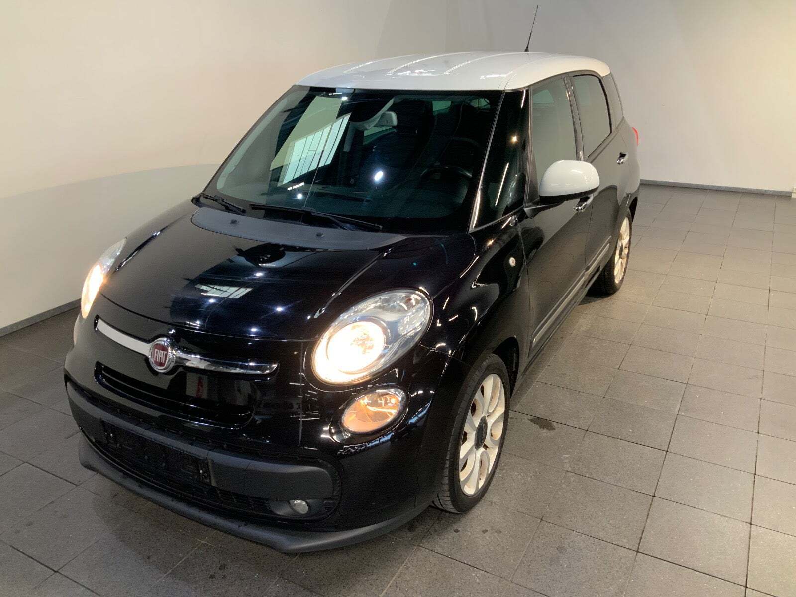 Fiat 500L Living 1,6 MJT 105 Lounge 7prs