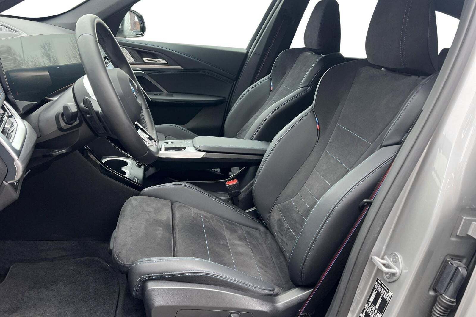 BMW iX1 eDrive20 M-Sport Pro