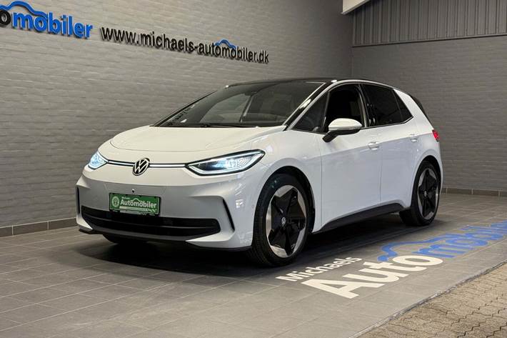 Hvid VW ID.3 fra 2023 set udefra