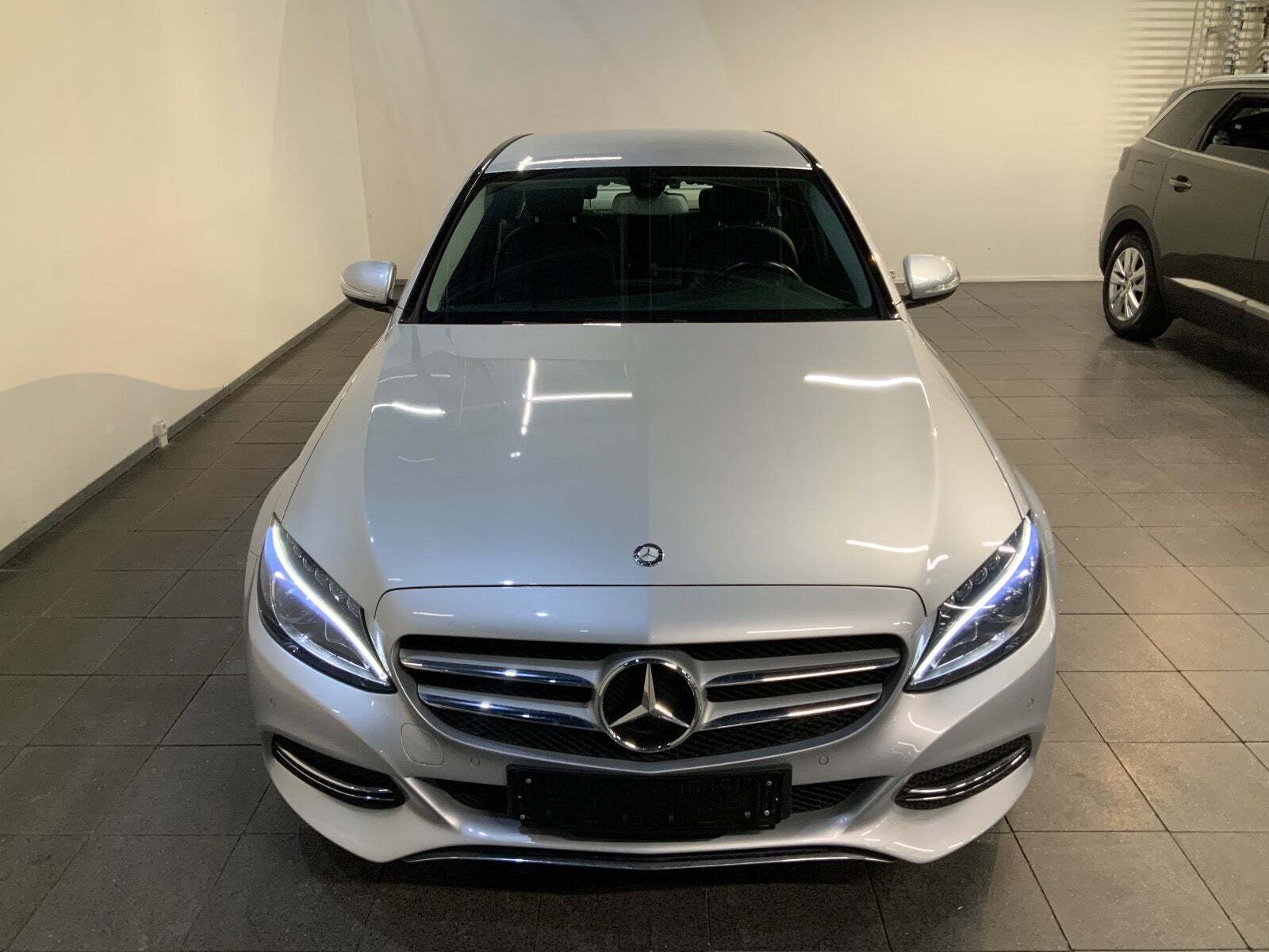 Mercedes C200 2,0 Avantgarde aut.