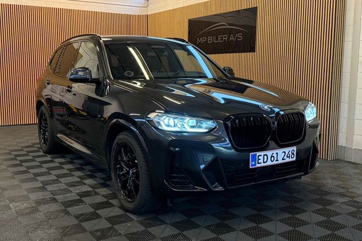 undefined BMW iX3 fra 2023 set udefra