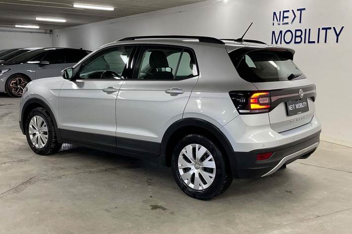 Sølv VW T-Cross fra 2019