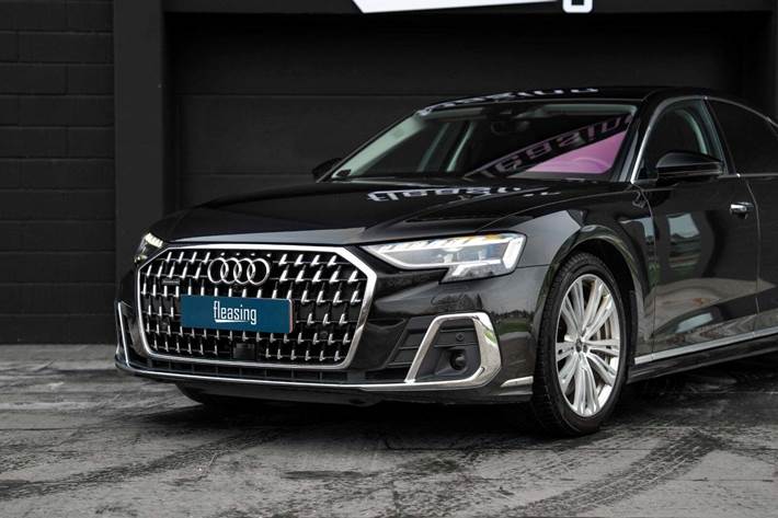 Sort Audi A8 fra 2023