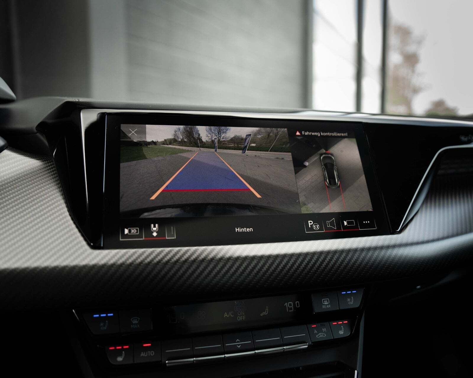 Sort Audi e-tron GT fra 2022