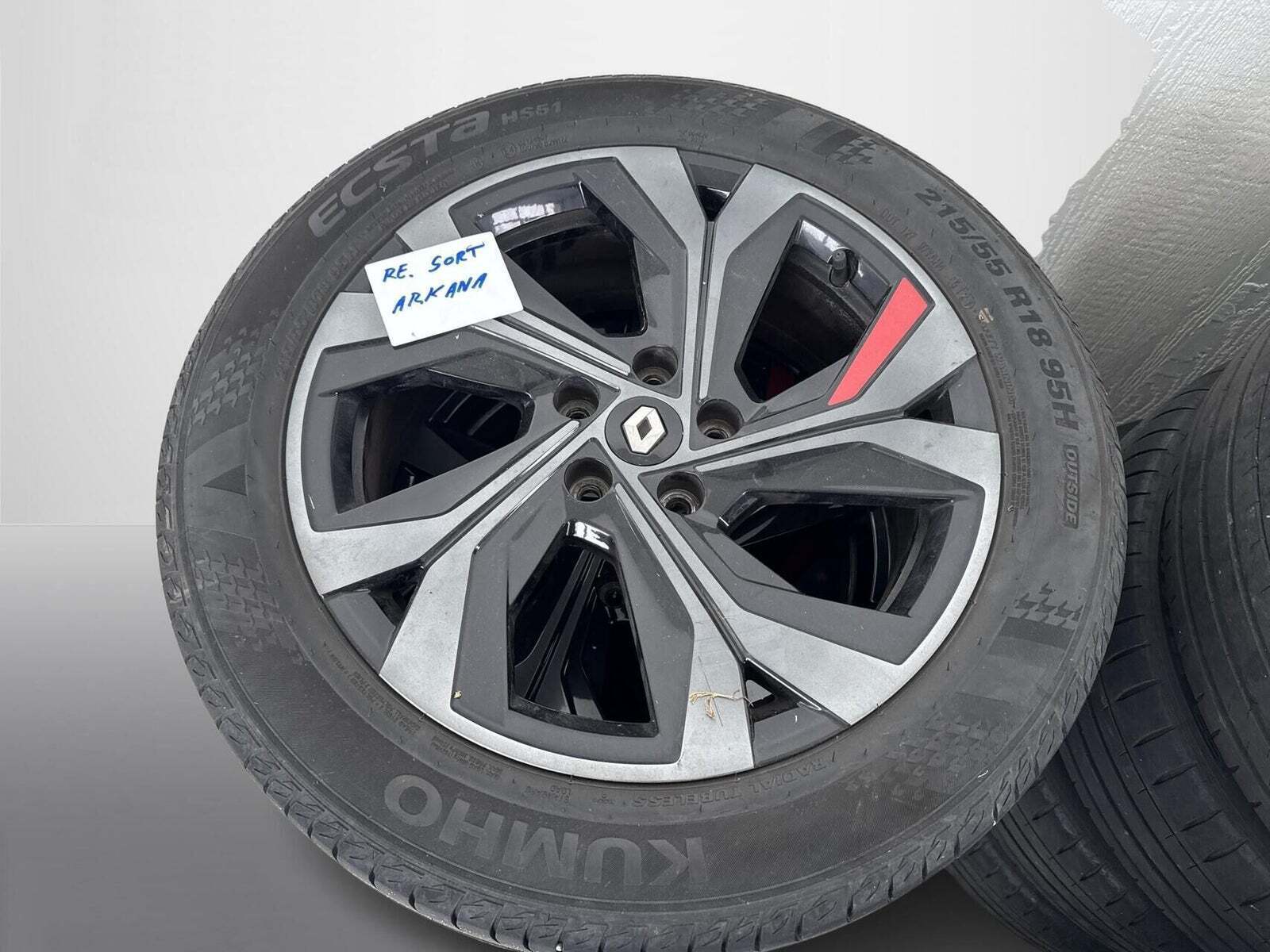 Sort Renault Arkana fra 2022