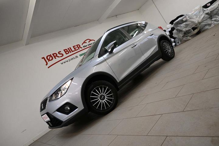 Sølv Seat Arona fra 2020