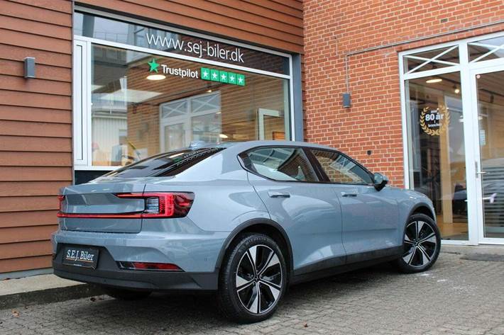 Grå Polestar 2 fra 2024