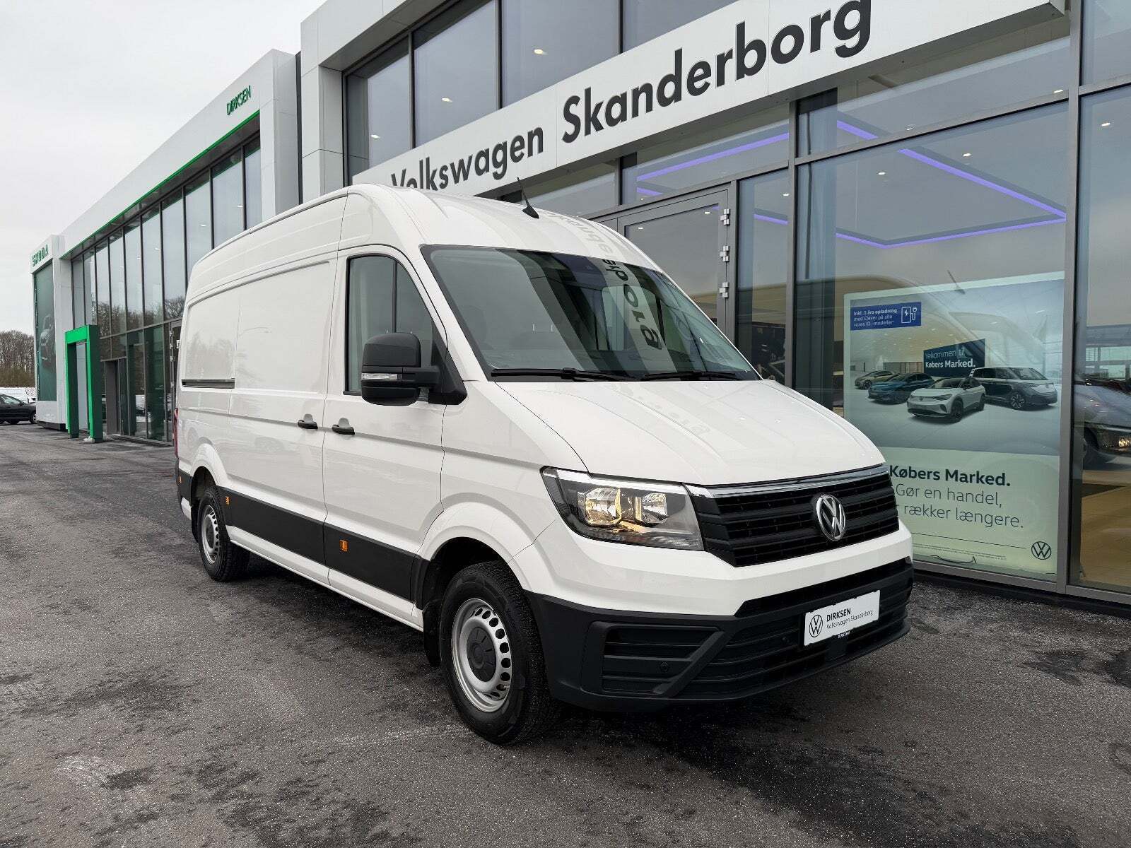 VW Crafter 35 2,0 TDi 177 Kassevogn L3H3 aut.
