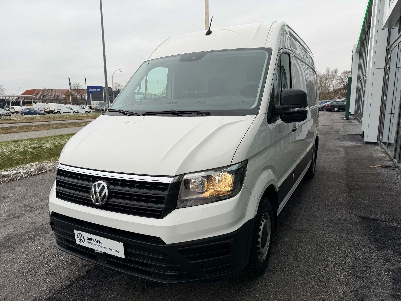 VW Crafter 35 2,0 TDi 177 Kassevogn L3H3 aut.