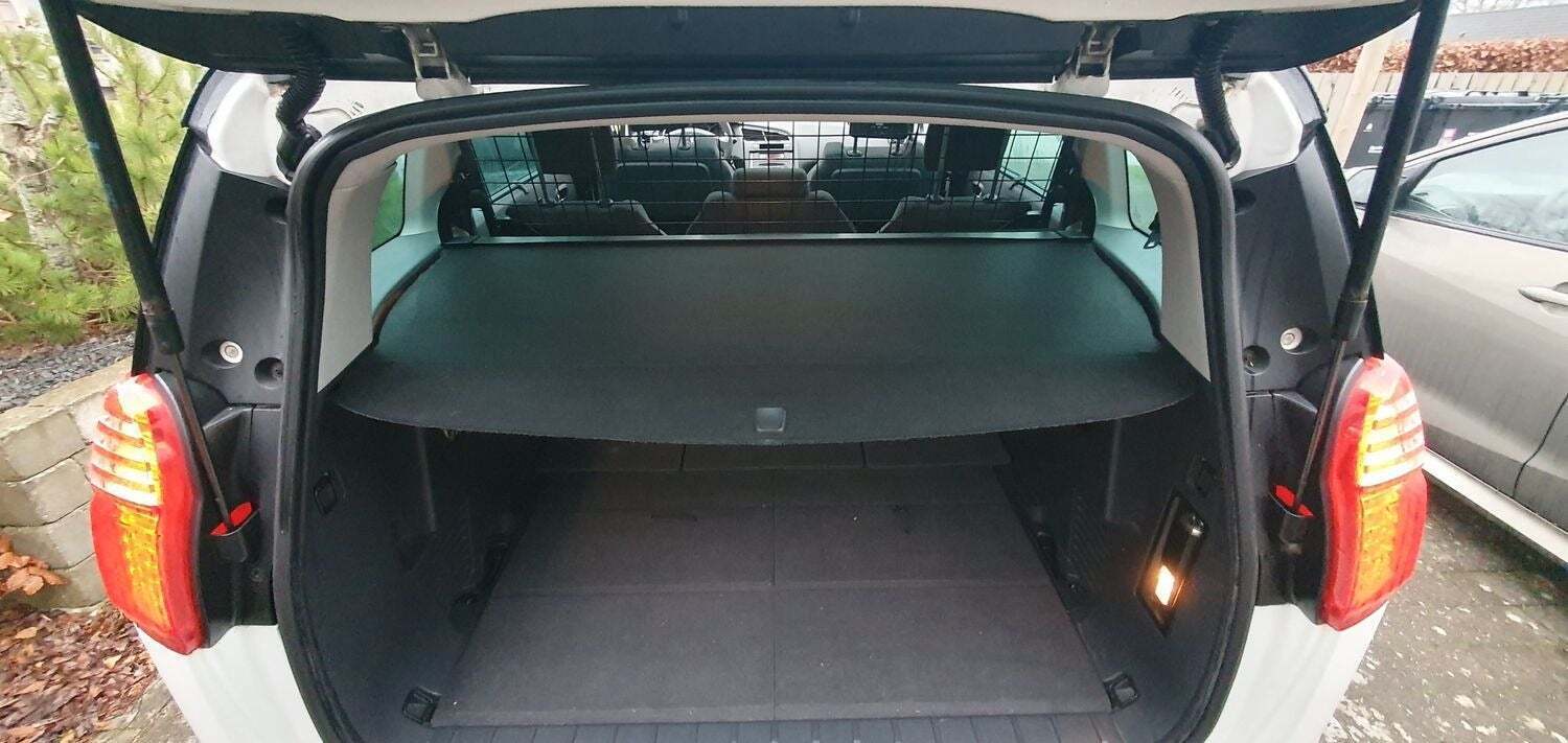 Hvid Peugeot 5008 fra 2012