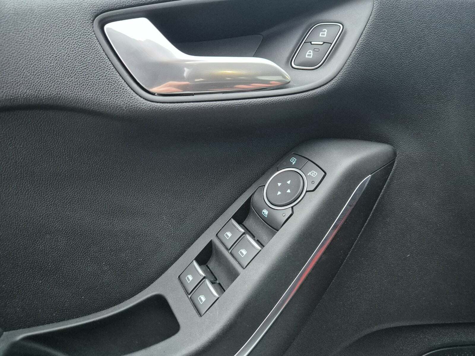 Hvid Ford Fiesta fra 2021