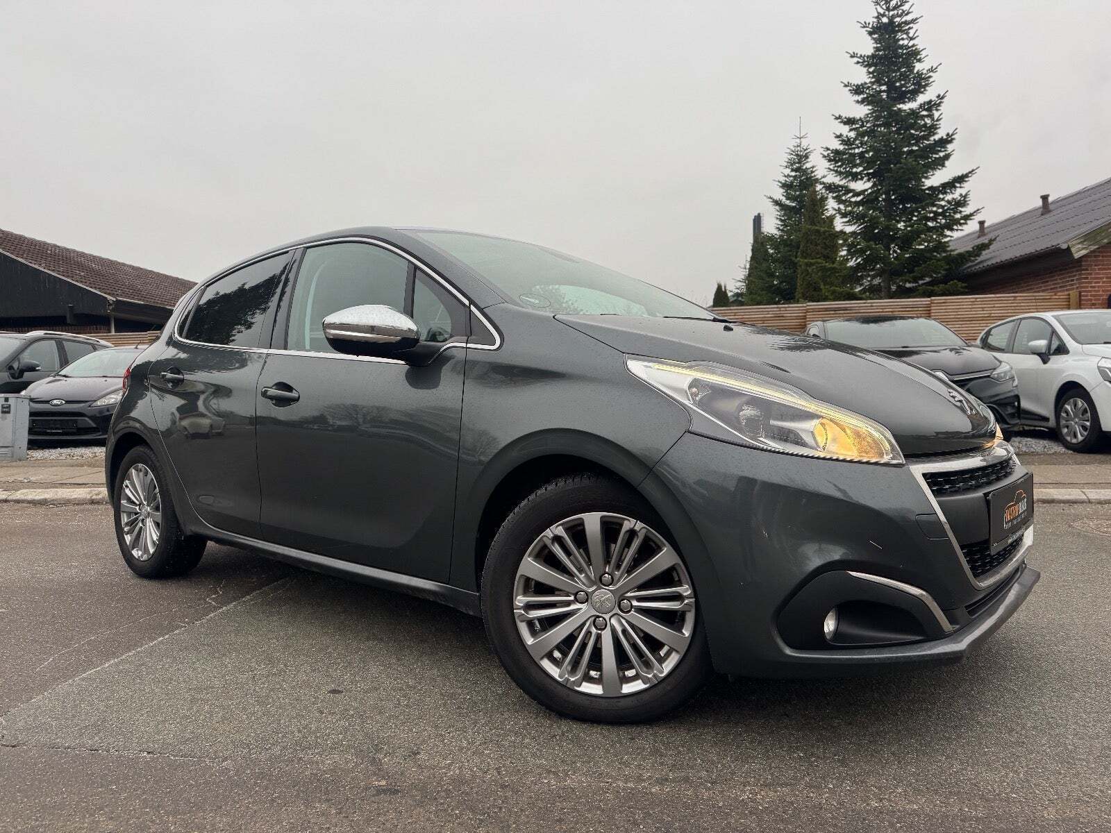 Peugeot 208 1,6 BlueHDi 100 Allure Sky