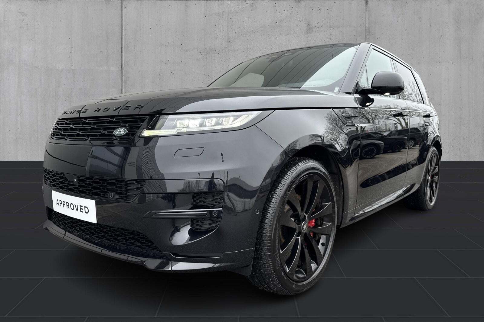 Sort Land Rover Range Rover sport fra 2025
