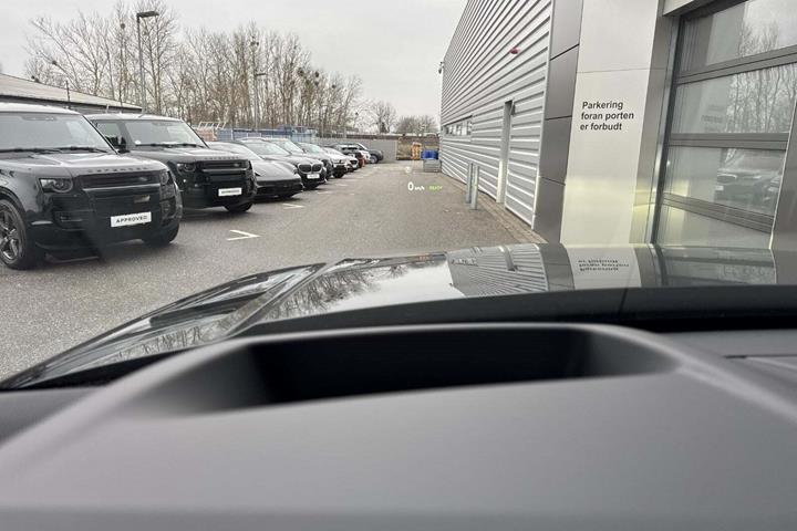 Sort Land Rover Range Rover sport fra 2025