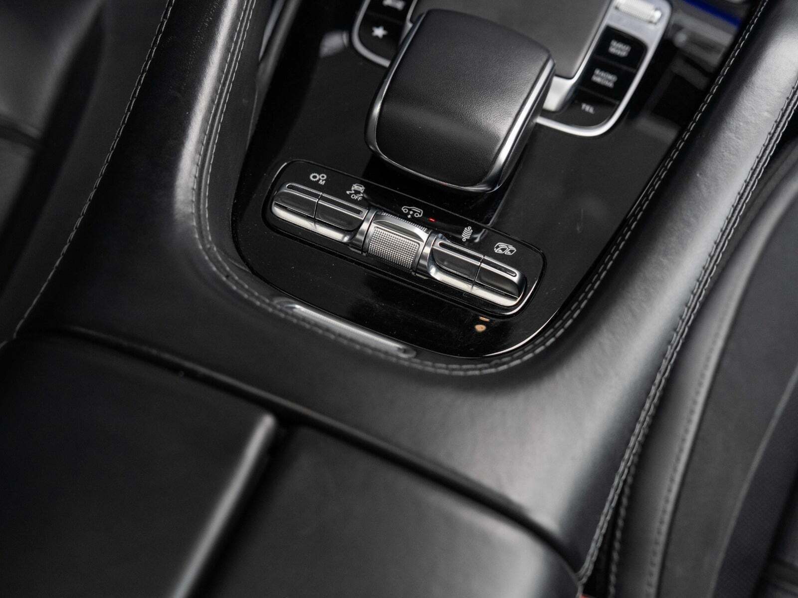 Sort Mercedes GLE53 fra 2021