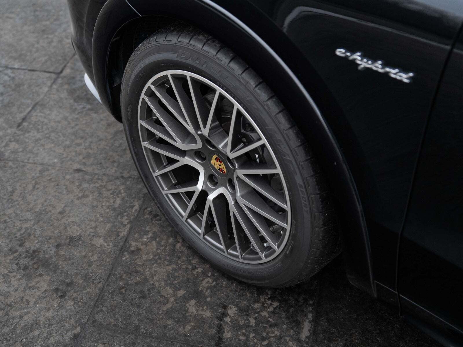 Porsche Cayenne 3,0 E-Hybrid Tiptr.