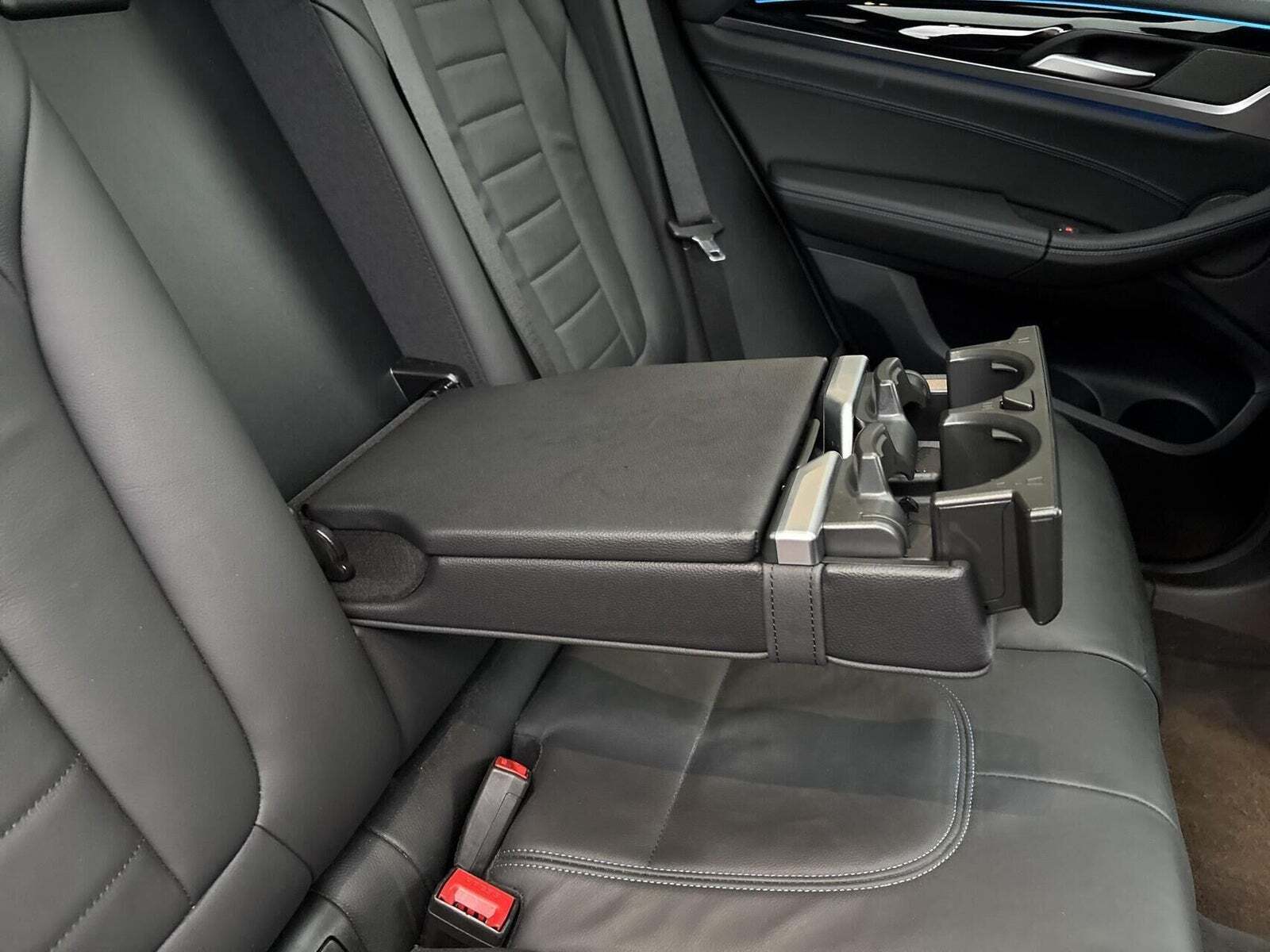 Sort BMW iX3 fra 2022