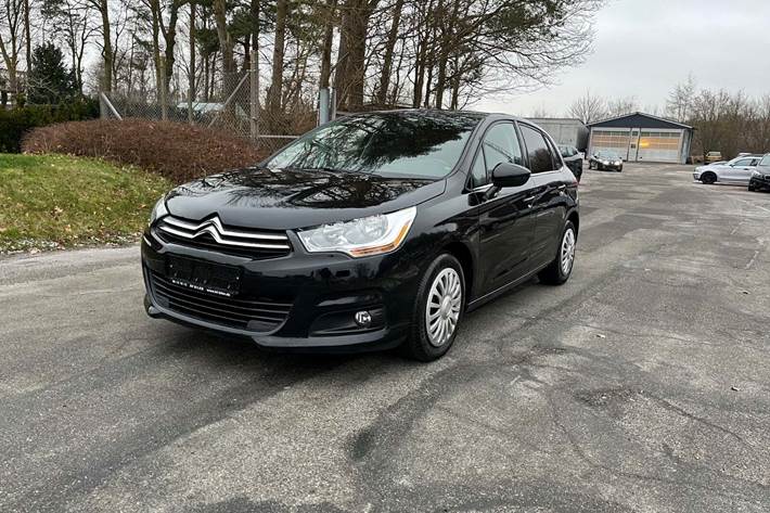 Sort Citroën C4 fra 2013 set udefra