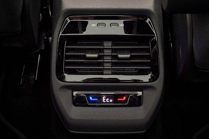 Blå VW ID.4 fra 2025