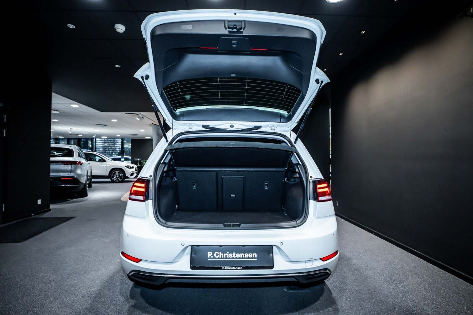 Hvid VW e-Golf VII fra 2020