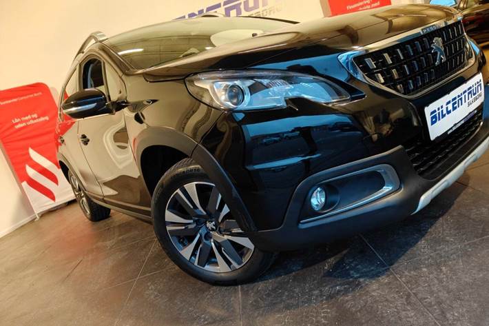 Sort Peugeot 2008 fra 2019