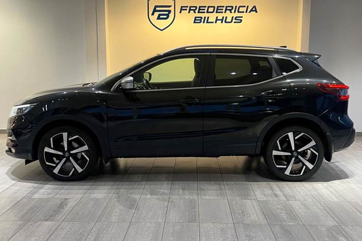 Sort Nissan Qashqai fra 2018