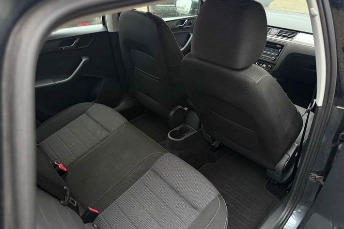 undefined Skoda Rapid fra 2014