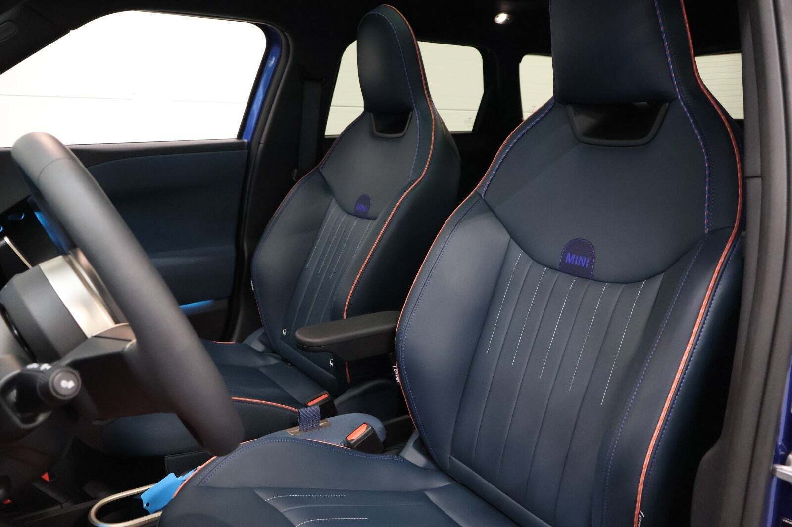 Mini Aceman E Favoured Trim M