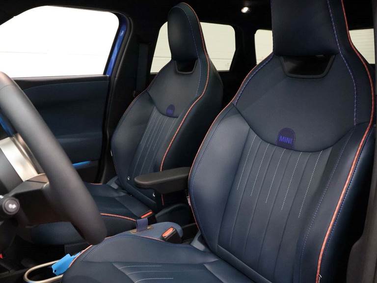 Mini Aceman E Favoured Trim M